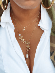 Delicate Nefertiti Necklace