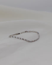 Load image into Gallery viewer, The Bettye Bracelet
